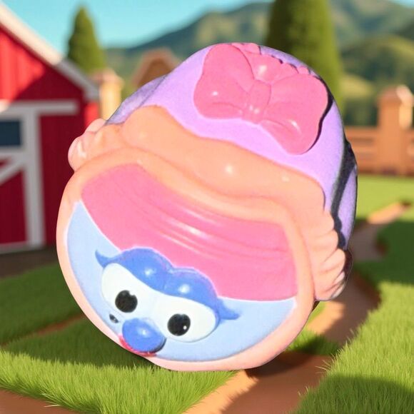 Big Idea Vintage Veggie Tales Nona Madame Blueberry Figure A32 - Picture 7 of 7